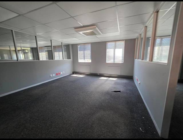 BUSINESS PROPERTY TO RENT IN FAERIE GLEN